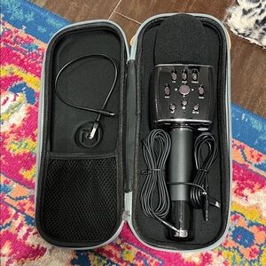 Bluetooth Car microphone Black Wireless Microphone with Case